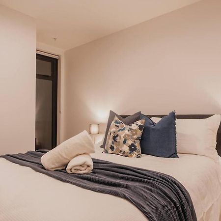 Serene Spaces On Tuam - 2 Bedroom Apartment Christchurch Exterior foto
